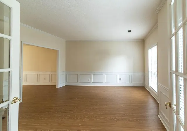 Photo 2 of Single family home for sale at 4284 Bucknell Dr, Decatur, GA 30034 | MLS# 7841770 | Listing updated on 2026-09-25