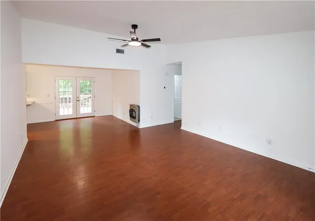 Photo 2 of Single family home for sale at 28 Frances Dr NW, Rome, GA 30165 | MLS# 7806458 | Listing updated on 2026-09-13