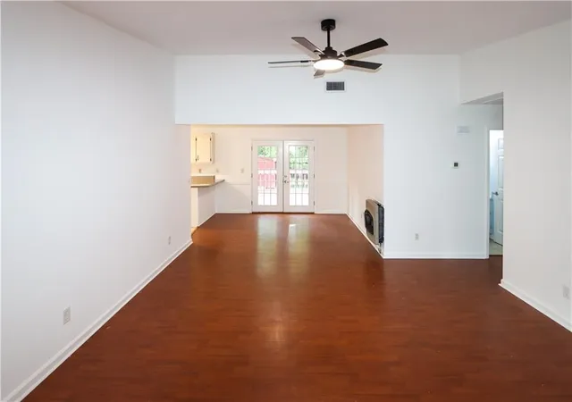 Photo 3 of Single family home for sale at 28 Frances Dr NW, Rome, GA 30165 | MLS# 7806458 | Listing updated on 2026-09-13