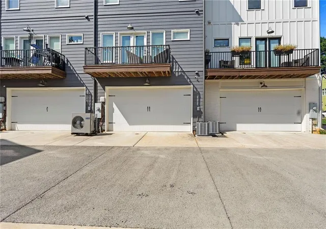 Photo 2 of Townhouse for sale at 3484 Orchard St, Atlanta, GA 30354 | MLS# 7841064 | Listing updated on 2026-09-24