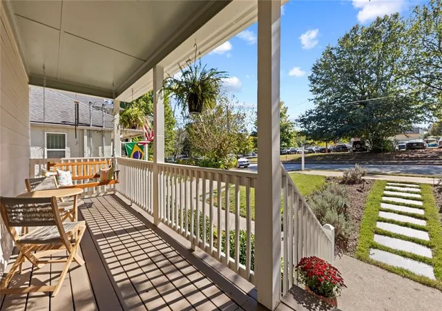 Photo 3 of Single family home for sale at 176 SE Tuskegee St, Atlanta, GA 30315 | MLS# 7859094 | Listing updated on 2026-10-26