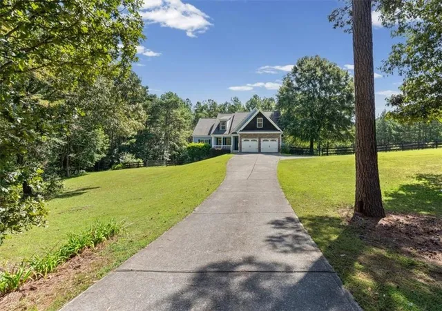 Photo 3 of Single family home for sale at 479 Iron Hl Rd, Taylorsville, GA 30178 | MLS# 7830073 | Listing updated on 2026-09-26