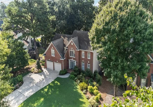Photo 3 of Single family home for sale at 5785 Millwick Dr, Johns Creek, GA 30005 | MLS# 7828794 | Listing updated on 2026-09-13