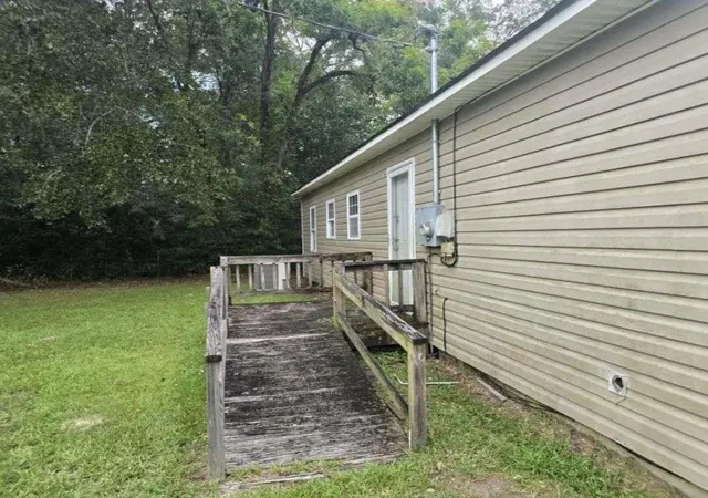 Photo 3 of Sale Pending at 64 Henry St, Camilla, GA 31730 | MLS# 7832128 | Listing updated on 2026-09-16
