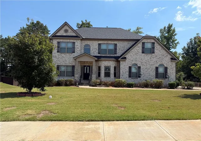 Photo 1 of Single family home for sale at 60 Charleston Dr, Senoia, GA 30276 | MLS# 7829386 | Listing updated on 2026-09-07