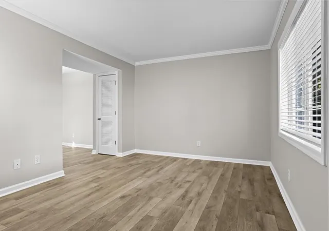 Listing Photo 1 - Condo for sale in building located at 6940 Roswell Rd, Atlanta, GA 30328 - Unit #13F