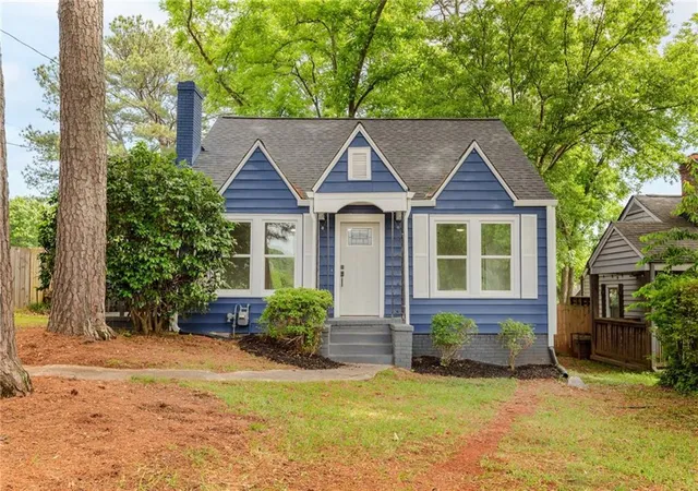 Single family home for sale at 1238 Trenton St SE, Atlanta, GA 30316 | MLS# 7835658