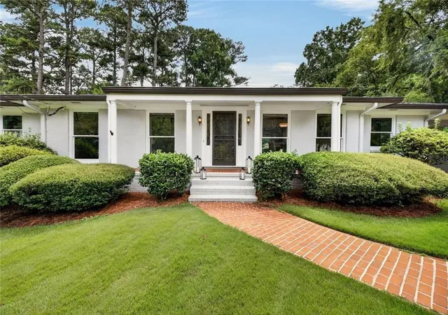 Photo 1 of Single family home for sale at 3199 Wynn Dr, Avondale Estates, GA 30002 | MLS# 7832863 | Listing updated on 2026-09-13
