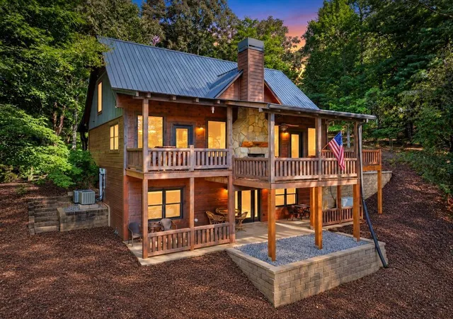 Photo 2 of Single family home for sale at 330 Seneca Dr, Ellijay, GA 30540 | MLS# 7833819 | Listing updated on 2026-09-08