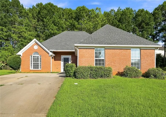 Photo 1 of Single family home for sale at 1335 Saint Isabella Ct, Locust Grove, GA 30248 | MLS# 7833926 | Listing updated on 2026-09-08