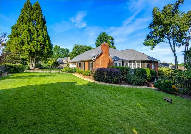 Photo 4 of Single family home for sale at 4580 Browning Trl NE, Sugar Hill, GA 30518 | MLS# 7844000 | Listing updated on 2026-10-02