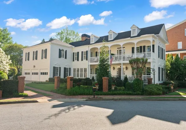 Photo 2 of Single family home for sale at 4001 Saint Andrews Sq, Duluth, GA 30096 | MLS# 7832857 | Listing updated on 2026-09-17