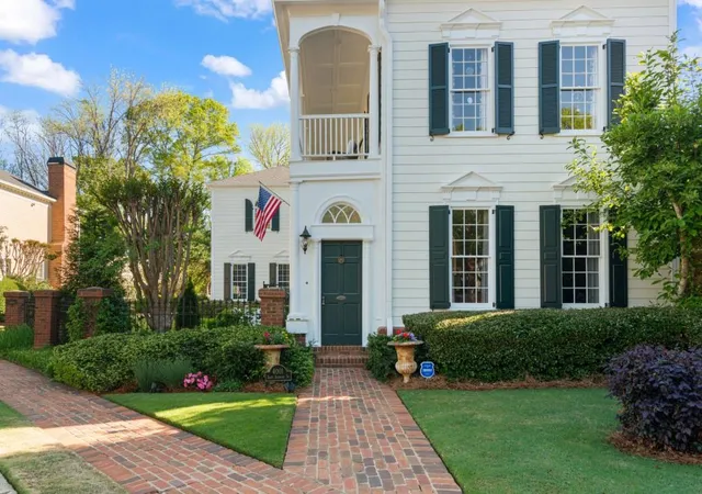 Photo 3 of Single family home for sale at 4001 Saint Andrews Sq, Duluth, GA 30096 | MLS# 7832857 | Listing updated on 2026-09-17