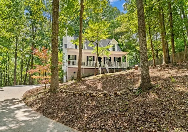 Photo 3 of Single family home for sale at 439 Fairview Rd, Ball Ground, GA 30107 | MLS# 7833102 | Listing updated on 2026-09-09