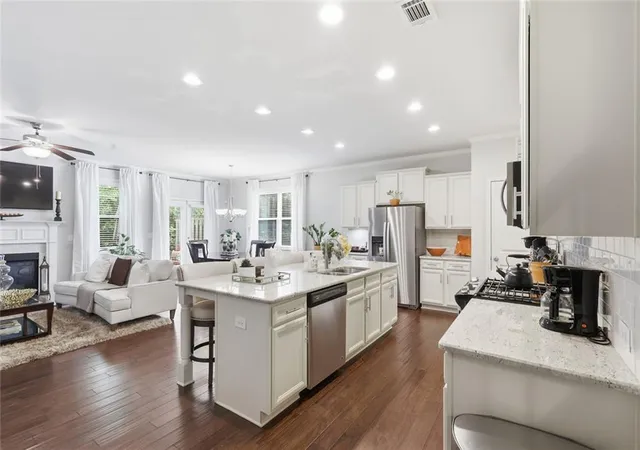Photo 4 of Townhouse for sale at 4338 Greys Rise Way SW, Marietta, GA 30008 | MLS# 7832776 | Listing updated on 2026-09-12