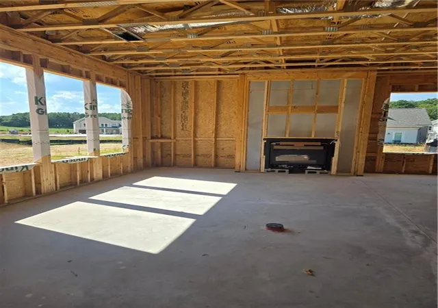 Photo 4 of Single family home for sale at 692 Crst Line Trl, Powder Springs, GA 30127 | MLS# 7818702 | Listing updated on 2026-09-12