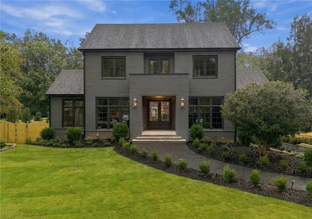 Photo 1 of Single family home for sale at 1035 Oxford Rd NE, Atlanta, GA 30306 | MLS# 7854861 | Listing updated on 2026-10-28