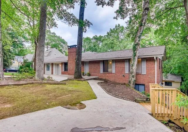 Photo 3 of Single family home for sale at 352 Wingo St, Norcross, GA 30071 | MLS# 7830985 | Listing updated on 2026-09-02