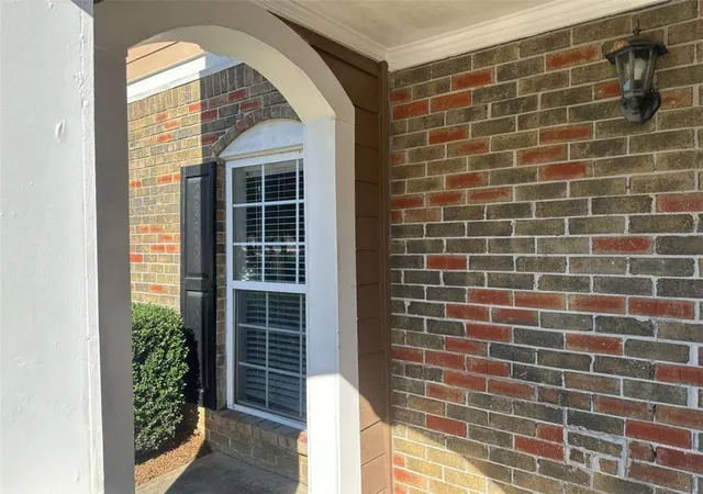 Photo 2 of Townhouse for sale at 702 Summer Pl, Norcross, GA 30071 | MLS# 7860672 | Listing updated on 2026-10-30
