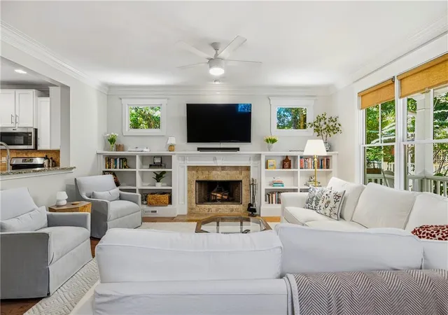 Photo 3 of Single family home for sale at 973 Grant Cvs Pl SE, Atlanta, GA 30315 | MLS# 7829622 | Listing updated on 2026-09-13