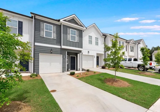 Photo 1 of Townhouse for sale at 295 Regent Park, Hoschton, GA 30548 | MLS# 7831289 | Listing updated on 2026-09-03