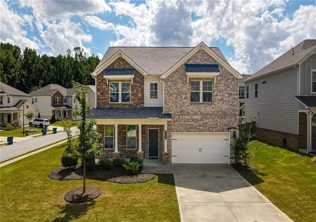Photo 2 of Single family home for sale at 1820 Wellston Dr, Lawrenceville, GA 30043 | MLS# 7836748 | Listing updated on 2026-10-06