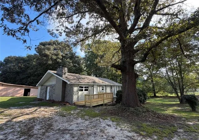Photo 2 of Sale Pending at 9140 Brewer Rd, Villa Rica, GA 30180 | MLS# 7839051 | Listing updated on 2026-10-11