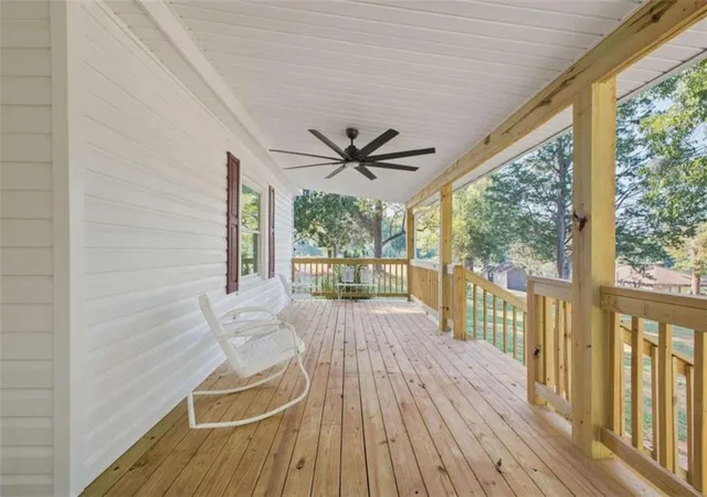 Photo 3 of Single family home for sale at 8 Perry Farm Rd, Cave Spring, GA 30124 | MLS# 7831591 | Listing updated on 2026-09-03