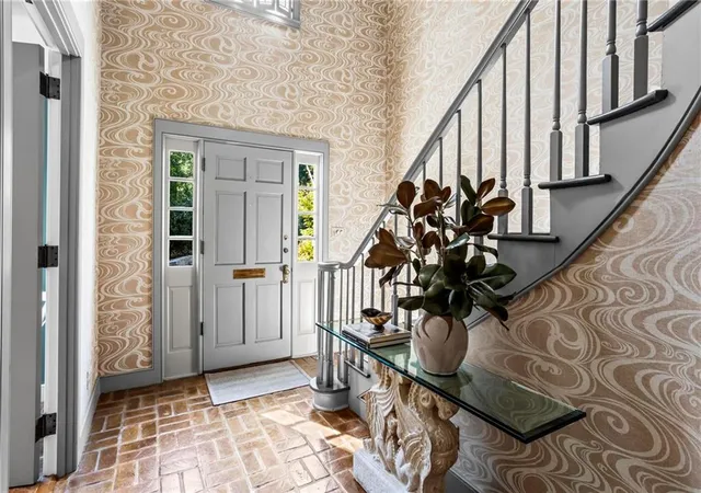Photo 3 of Townhouse for sale at 3050 Margaret Mitchell Dr #40, Atlanta, GA 30327 | MLS# 7852903 | Listing updated on 2026-10-28