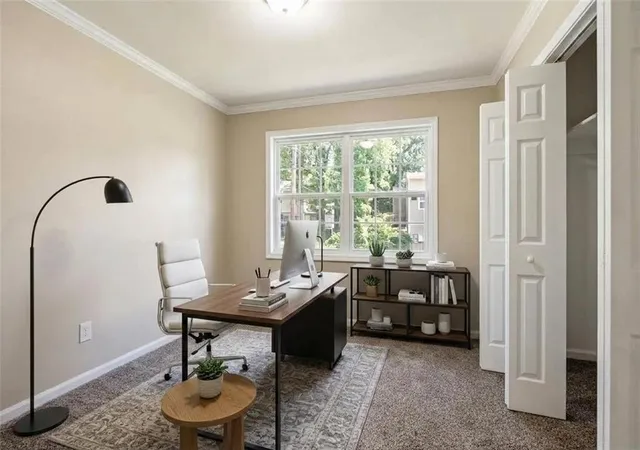 Photo 3 of Single family home for sale at 2810 Knollview Dr, Decatur, GA 30034 | MLS# 7785081 | Listing updated on 2026-09-04