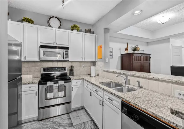 Photo 3 of Condo for sale at 1250 Parkwood Cir SE #2108, Atlanta, GA 30339 | MLS# 7830776 | Listing updated on 2026-09-07