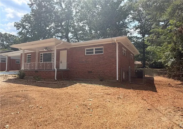 Photo 2 of Single family home for sale at 4707 City View Dr, Forest Park, GA 30297 | MLS# 7766138 | Listing updated on 2026-09-26