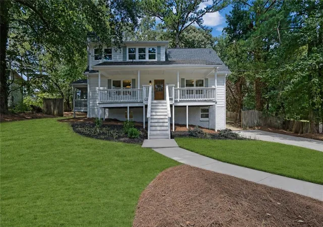 Photo 1 of Sale Pending at 302 Hickory Ln, Canton, GA 30115 | MLS# 7831723 | Listing updated on 2026-10-06