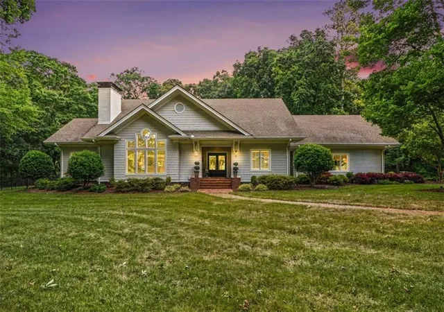 Photo 2 of Single family home for sale at 351 Teamon Rd, Griffin, GA 30223 | MLS# 7857890 | Listing updated on 2026-10-23