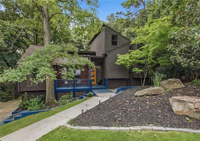 Photo 1 of Single family home for sale at 155 S Falcon Blf, Johns Creek, GA 30022 | MLS# 7836192 | Listing updated on 2026-09-12