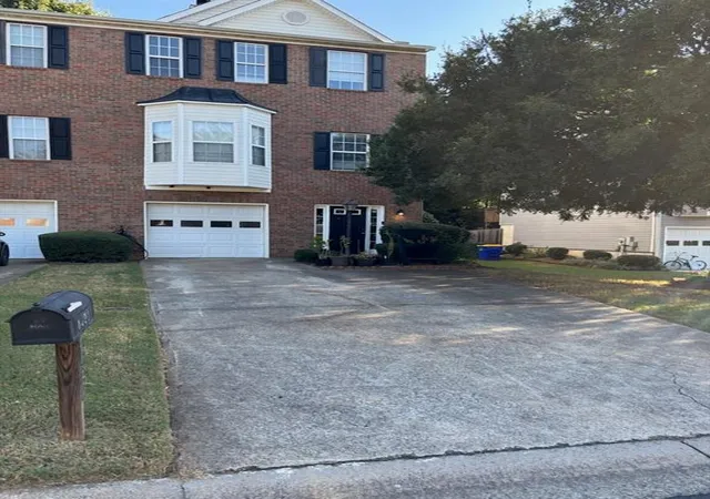 Photo 2 of Townhouse for sale at 4478 Thorngate Lane Lane, Acworth, GA 30101 | MLS# 7829115 | Listing updated on 2026-09-14