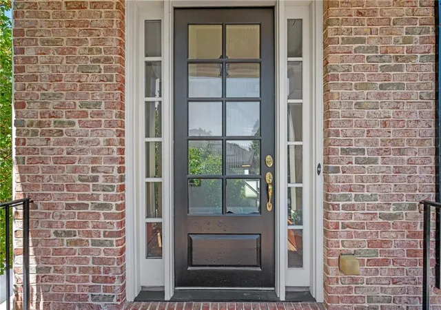 Photo 2 of Single family home for sale at 3536 Preserve Dr, Atlanta, GA 30339 | MLS# 7828502 | Listing updated on 2026-09-04