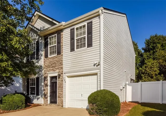 Photo 2 of Single family home for sale at 208 Ilex Dr, Canton, GA 30114 | MLS# 7858710 | Listing updated on 2026-10-26