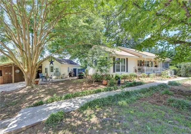 Photo 1 of Single family home for sale at 4133 H D Atha Rd, Covington, GA 30014 | MLS# 7840667 | Listing updated on 2026-09-20