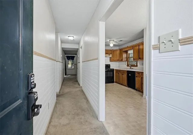 Photo 3 of Sale Pending at 1709 Winchester Way SE, Conyers, GA 30013 | MLS# 7839138 | Listing updated on 2026-09-28