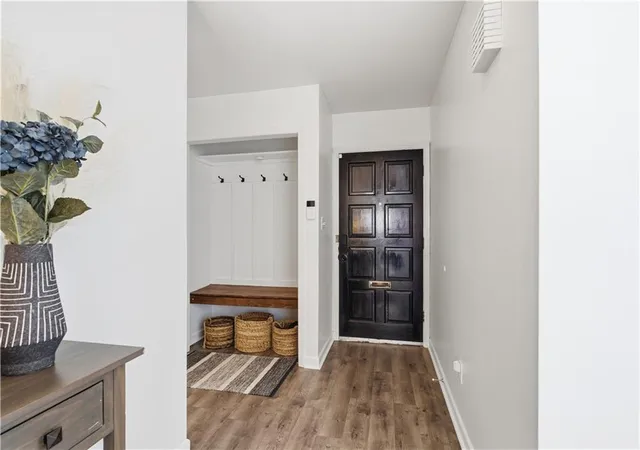 Photo 2 of Townhouse for sale at 57 Ivy Trl Ne #57, Atlanta, GA 30342 | MLS# 7842286 | Listing updated on 2026-09-25