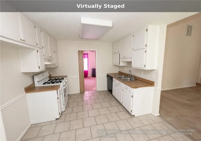 Photo 2 of Sale Pending at 1254 Brett Ct, Riverdale, GA 30296 | MLS# 7802724 | Listing updated on 2026-10-28