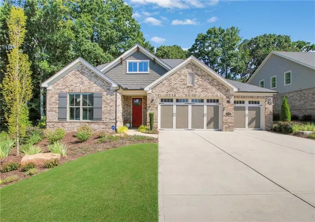Photo 1 of Single family home for sale at 2340 Windsor Blfs Dr, Cumming, GA 30041 | MLS# 7832807 | Listing updated on 2026-09-17