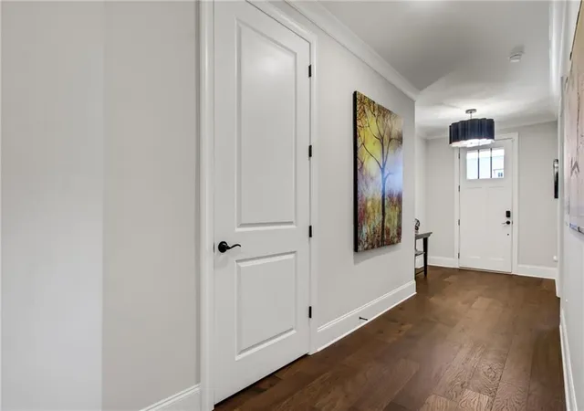 Photo 3 of Single family home for sale at 2340 Windsor Blfs Dr, Cumming, GA 30041 | MLS# 7832807 | Listing updated on 2026-09-17
