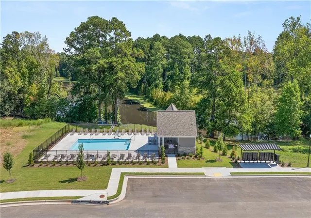 Photo 2 of Townhouse for sale at 79 Shoal Ct #44, Winder, GA 30680 | MLS# 7831819 | Listing updated on 2026-10-08