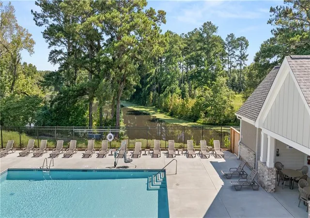 Photo 4 of Townhouse for sale at 79 Shoal Ct #44, Winder, GA 30680 | MLS# 7831819 | Listing updated on 2026-10-08