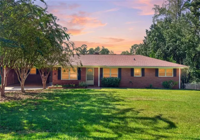 Photo 1 of Single family home for sale at 3813 Todd Dr, Oakwood, GA 30566 | MLS# 7844143 | Listing updated on 2026-09-25