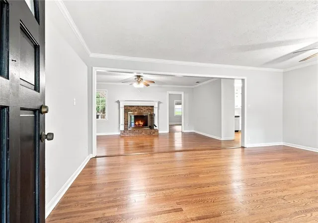 Photo 4 of Sale Pending at 2633 Creek Ln SW, Snellville, GA 30078 | MLS# 7829563 | Listing updated on 2026-09-19