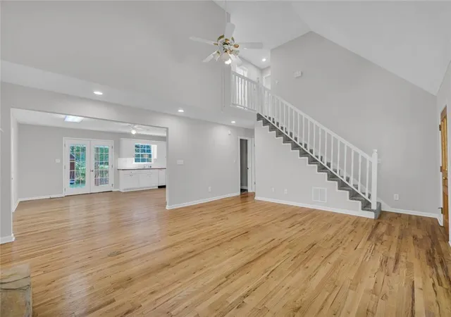 Photo 3 of Sale Pending at 337 Bear Crk Trl, Mansfield, GA 30055 | MLS# 7830530 | Listing updated on 2026-09-15