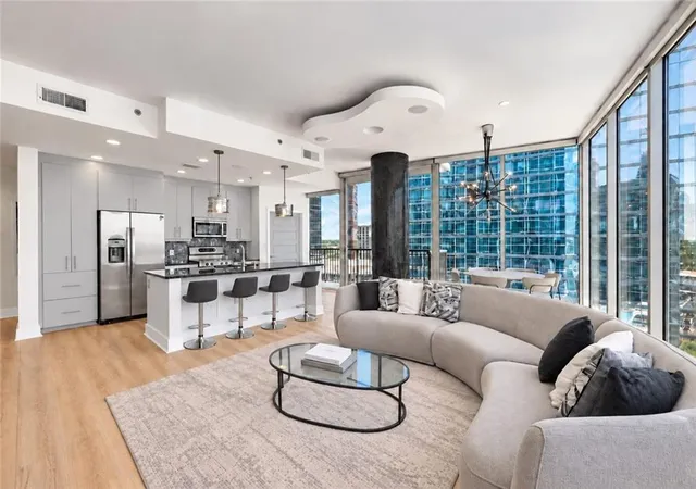 Photo 2 of Condo for sale at 1080 Peachtree St NE #1410, Atlanta, GA 30309 | MLS# 7829901 | Listing updated on 2026-10-16
